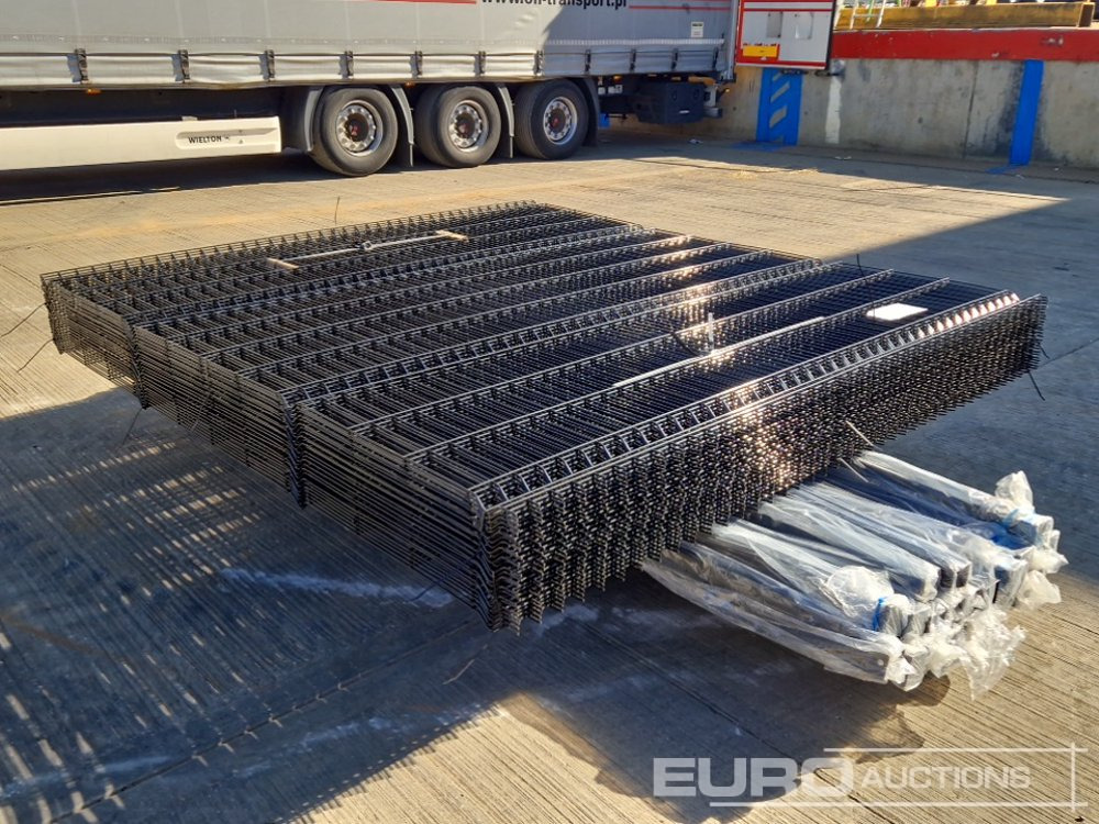 Construction equipment Unused Galvanised & Powder Coated Heavy Duty (5mm) Wire Mesh Fencing, 25 x H2.4m x W2.2m Panels, 26 x 60mm x 60mm x3m Posts, with Fittings (Black): picture 7