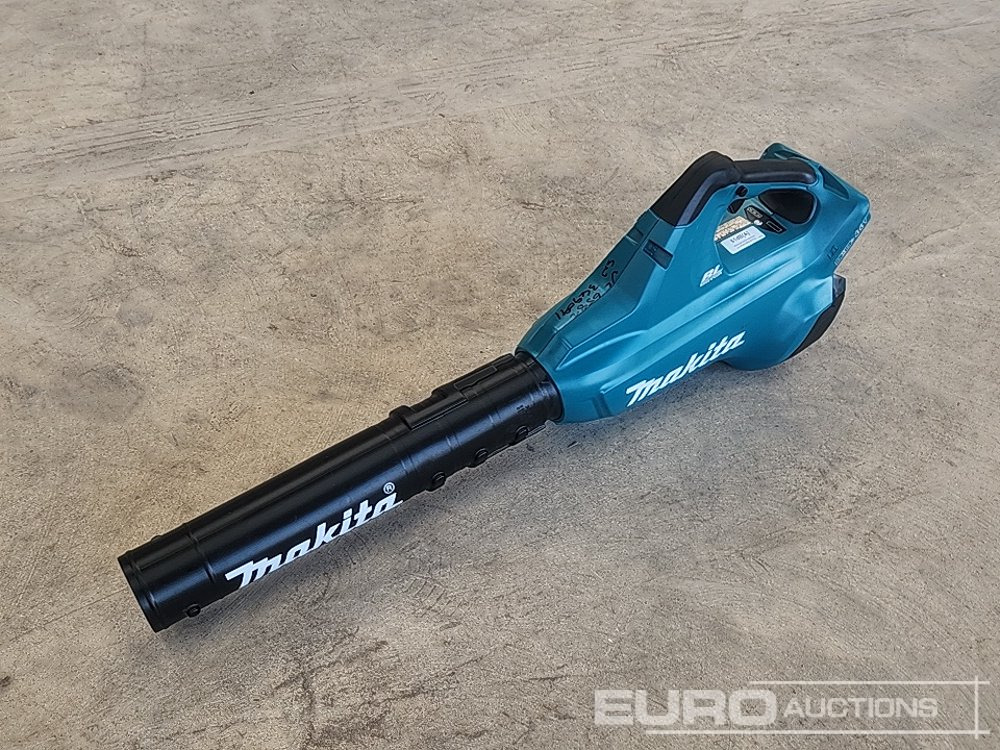 Unused Makita XBU02 36v (18x2) Cordless Blower (Body Only) - Construction equipment: picture 1 Unused Makita XBU02 36v (18x2) Cordless Blower (Body Only) - Construction equipment: picture 1