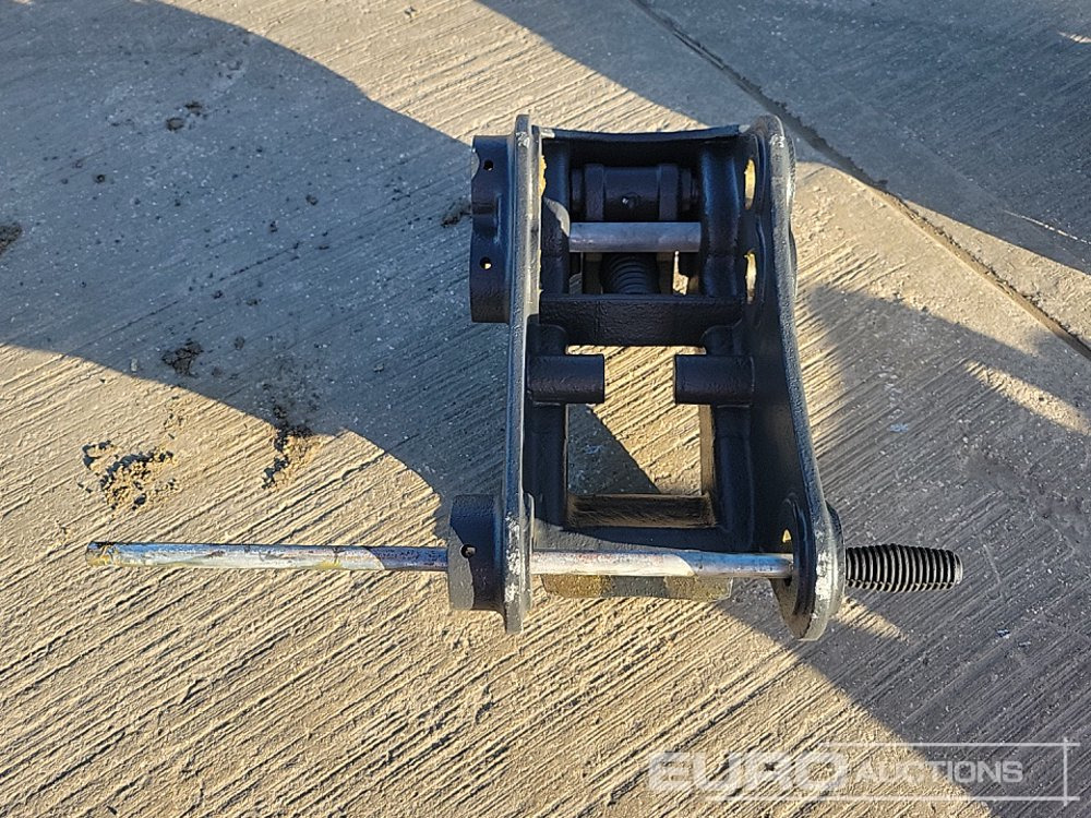Unused Miller QH 45mm Pin to suit 4-6 Ton Excavator - Quick coupler: picture 4 Unused Miller QH 45mm Pin to suit 4-6 Ton Excavator - Quick coupler: picture 4