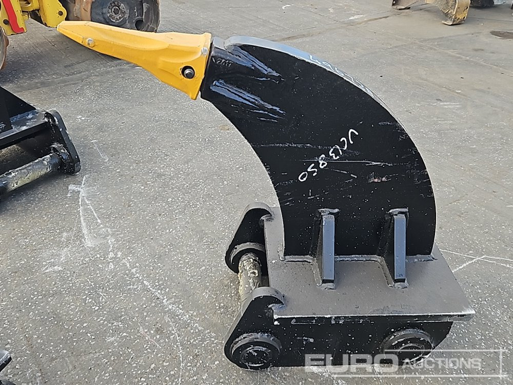 Unused Ripper 65mm Pin to suit 13 Ton Excavator - Bucket: picture 2 Unused Ripper 65mm Pin to suit 13 Ton Excavator - Bucket: picture 2