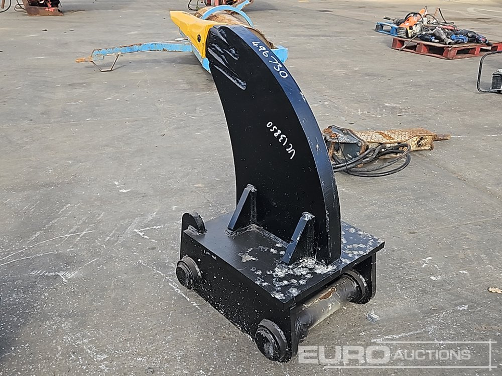 Unused Ripper 80mm Pin to suit 20 Ton Excavator - Bucket: picture 3 Unused Ripper 80mm Pin to suit 20 Ton Excavator - Bucket: picture 3