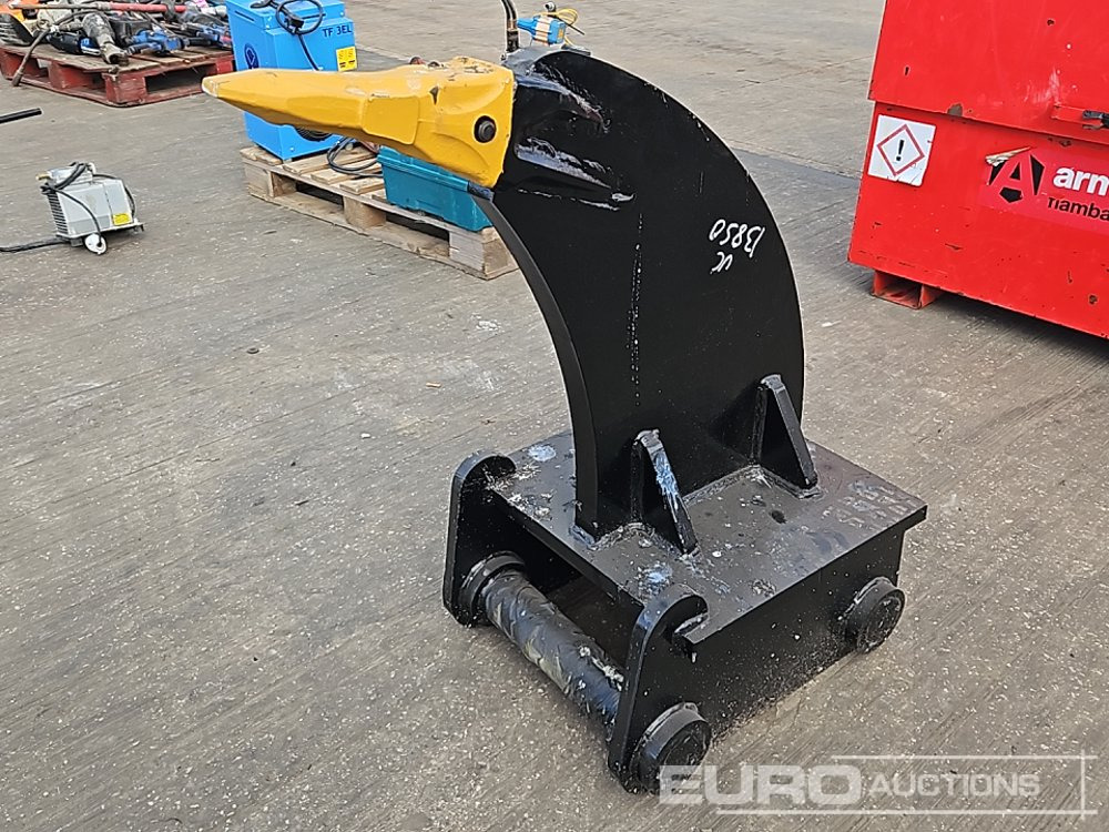 Unused Ripper 80mm Pin to suit 20 Ton Excavator - Bucket: picture 1 Unused Ripper 80mm Pin to suit 20 Ton Excavator - Bucket: picture 1