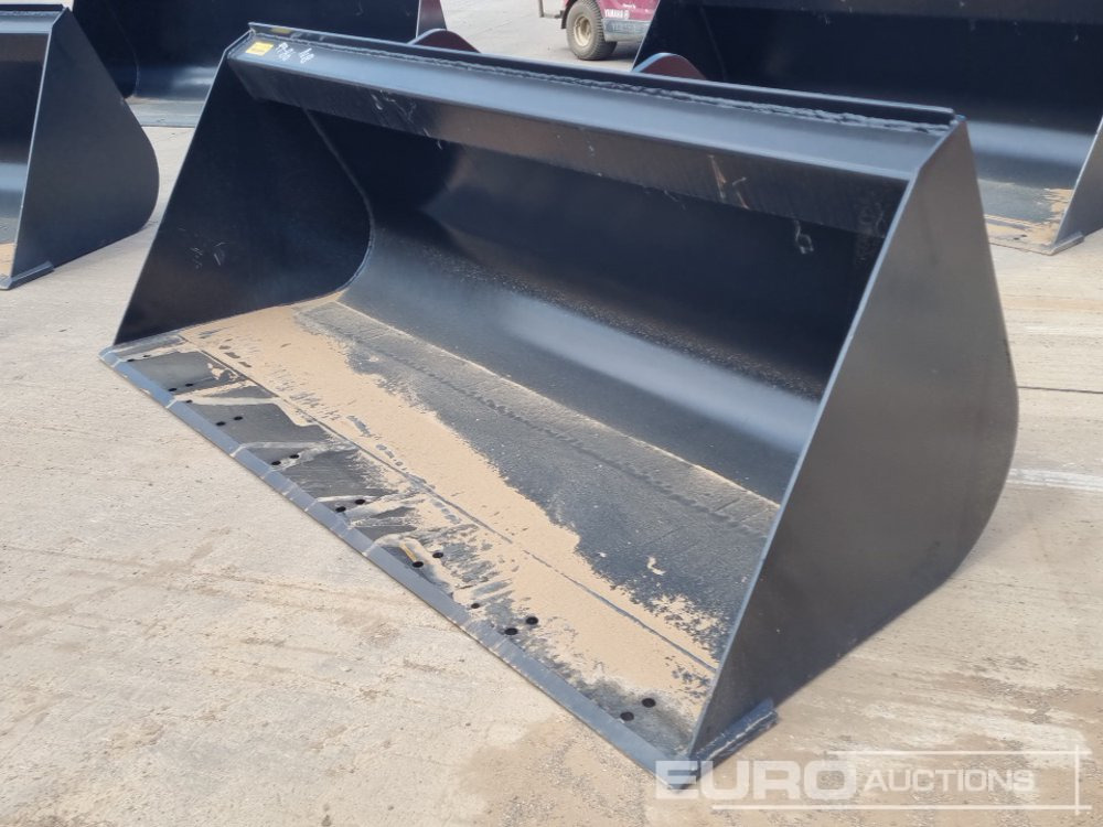 Unused Strickland 90" Loading Bucket to suit Manitou Telehandler - Bucket: picture 1 Unused Strickland 90" Loading Bucket to suit Manitou Telehandler - Bucket: picture 1