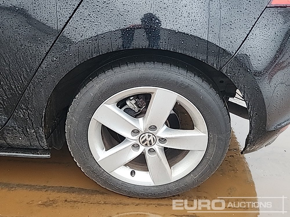 Car Volkswagen Golf: picture 10 Car Volkswagen Golf: picture 10