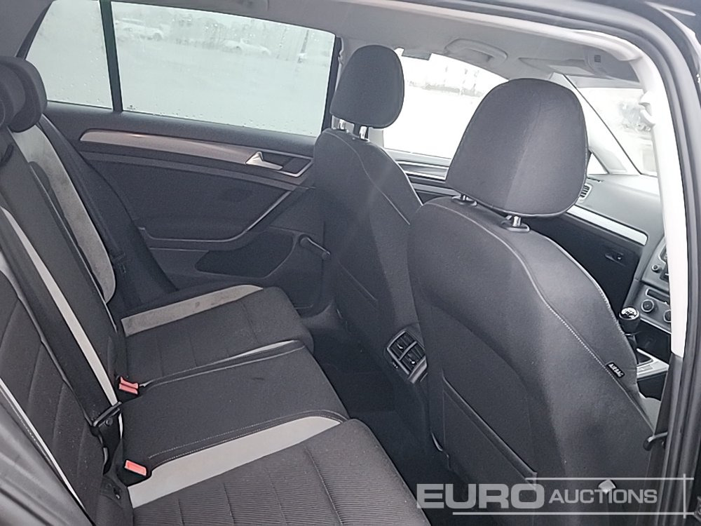 Car Volkswagen Golf: picture 28 Car Volkswagen Golf: picture 28