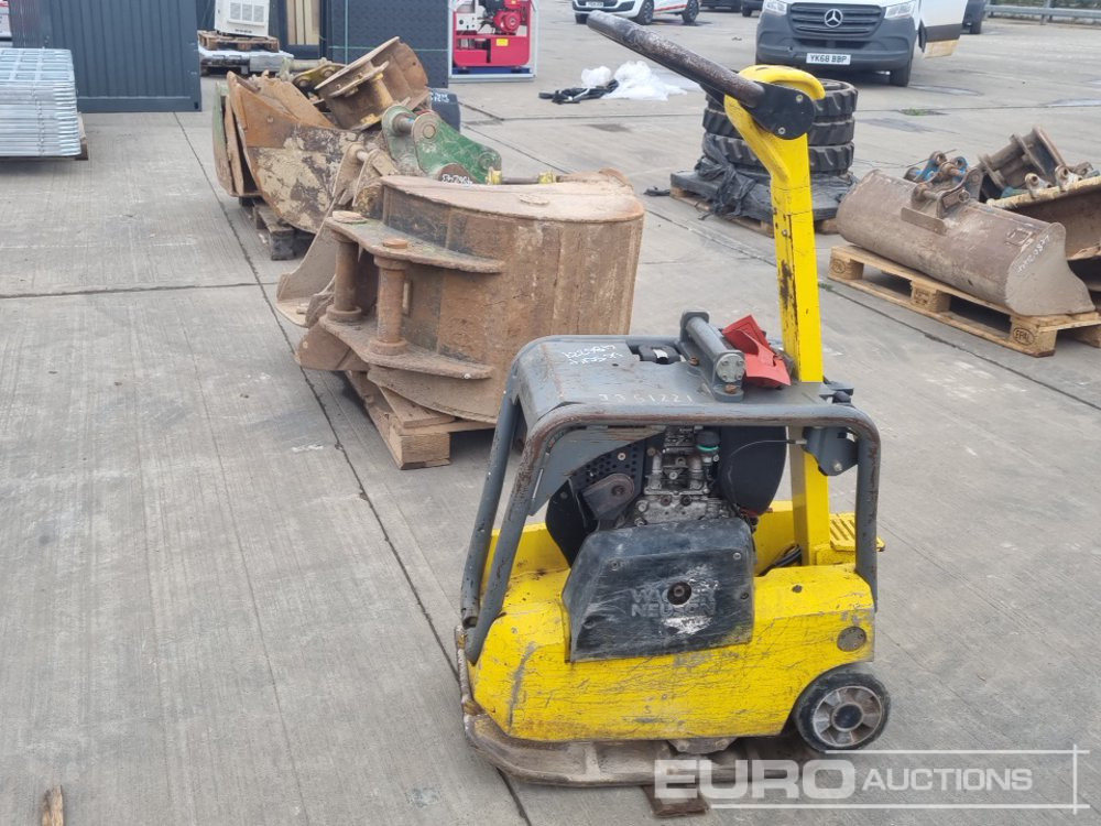 Wacker Neuson Diesel Compaction Plate - Asphalt machine: picture 2 Wacker Neuson Diesel Compaction Plate - Asphalt machine: picture 2