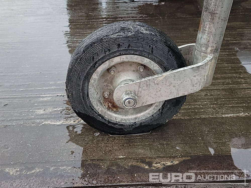 Storage tank Western Single Axle Plastic Water Bowser: picture 13