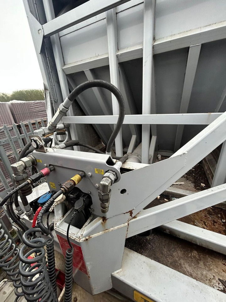 Legras - Walking floor semi-trailer: picture 3 Legras - Walking floor semi-trailer: picture 3