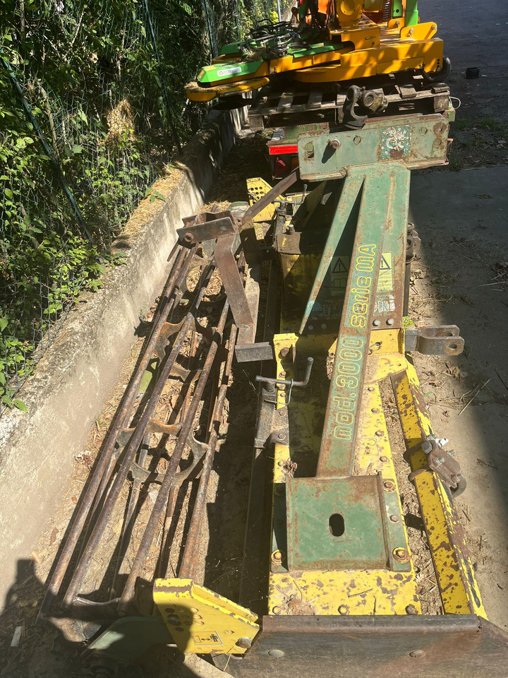 Erpice rotante usato Moreni - Power harrow: picture 3 Erpice rotante usato Moreni - Power harrow: picture 3
