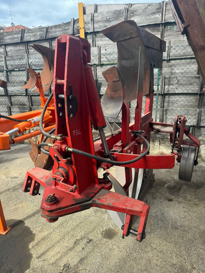 Greco Ilio monovomere aratro usato - Plow: picture 1 Greco Ilio monovomere aratro usato - Plow: picture 1