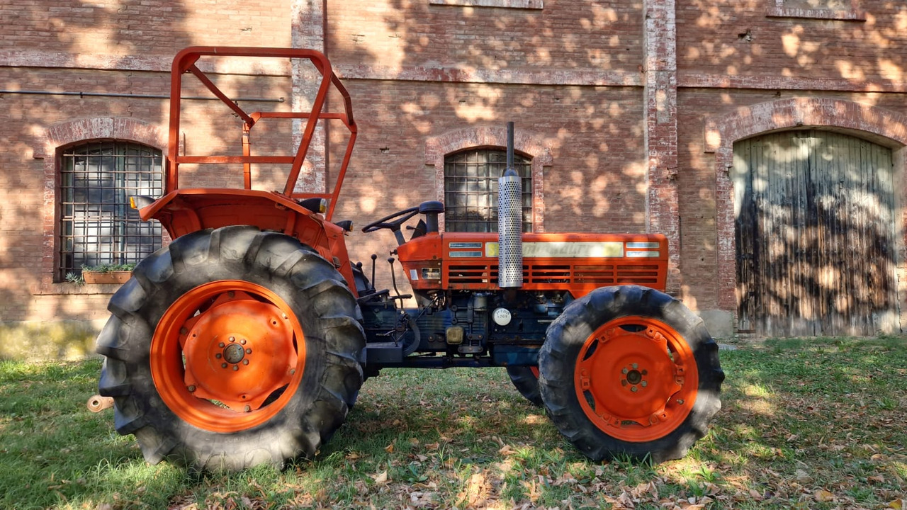 Trattore usato Same MINITAURUS 60 Synchro - Farm tractor: picture 2 Trattore usato Same MINITAURUS 60 Synchro - Farm tractor: picture 2
