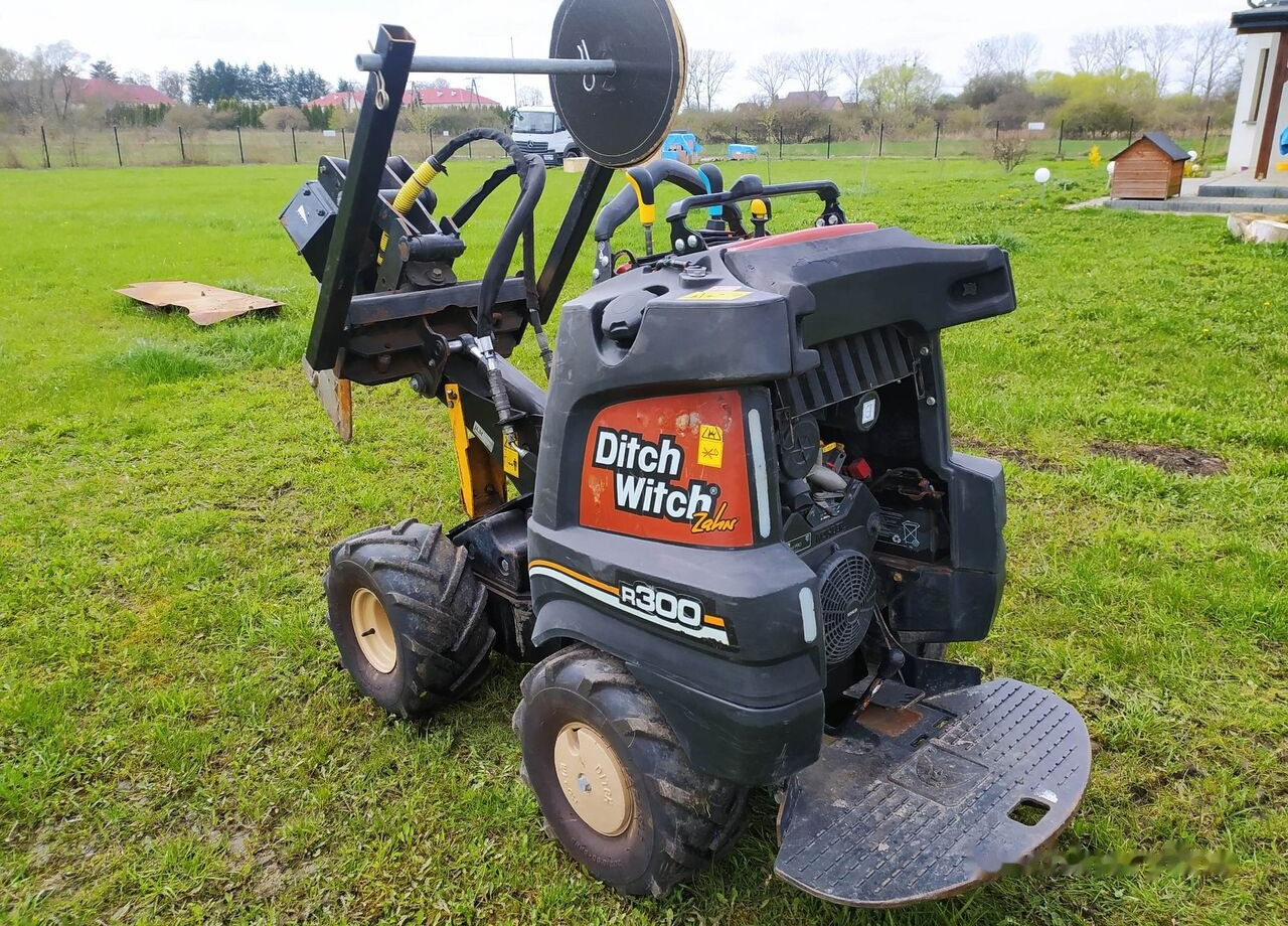 Ditch-Witch Zahn R300 - Trencher: picture 2 Ditch-Witch Zahn R300 - Trencher: picture 2
