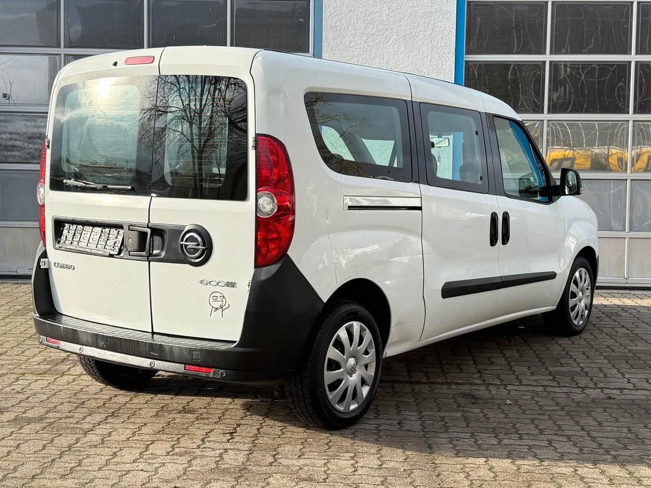 Opel Combo 1.6CDTI L2H1 S/S Easytr. Klima 5-Sitze - Passenger van: picture 5 Opel Combo 1.6CDTI L2H1 S/S Easytr. Klima 5-Sitze - Passenger van: picture 5