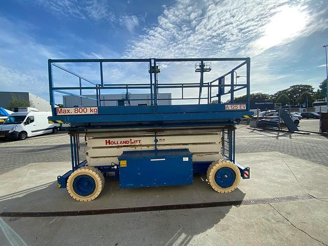 Holland lift Twinstar A-125EV, Schaar hoogwerker - Aerial platform: picture 5 Holland lift Twinstar A-125EV, Schaar hoogwerker - Aerial platform: picture 5