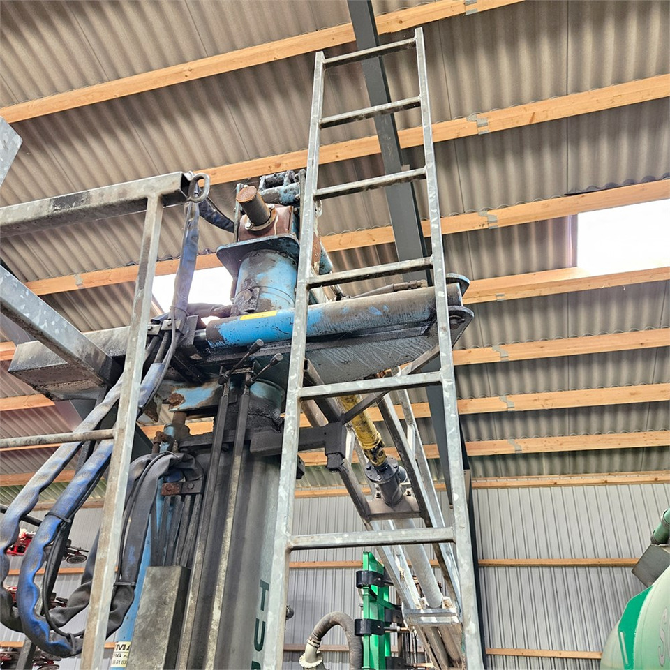 ABC RTS 3-4 - Fertilizing equipment: picture 2 ABC RTS 3-4 - Fertilizing equipment: picture 2