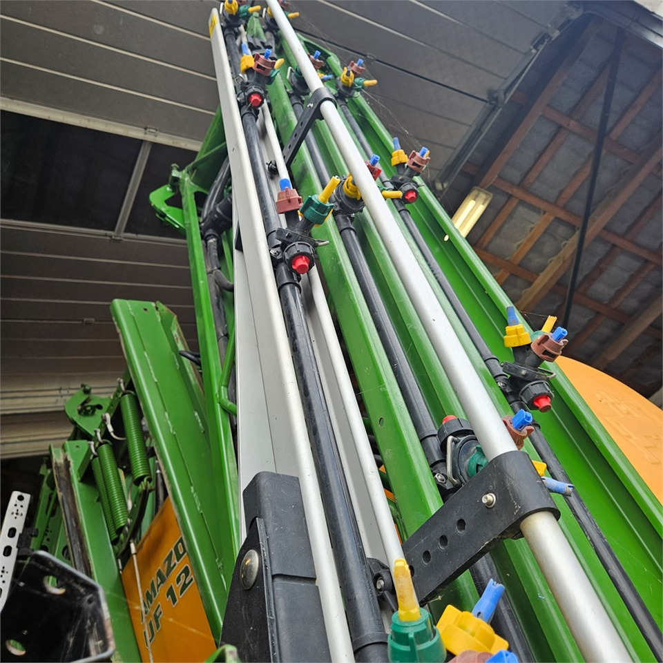 Sprayer Amazone UF1200: picture 27