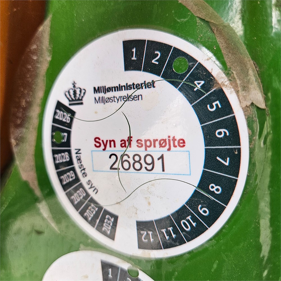 Sprayer Amazone UF1200: picture 31