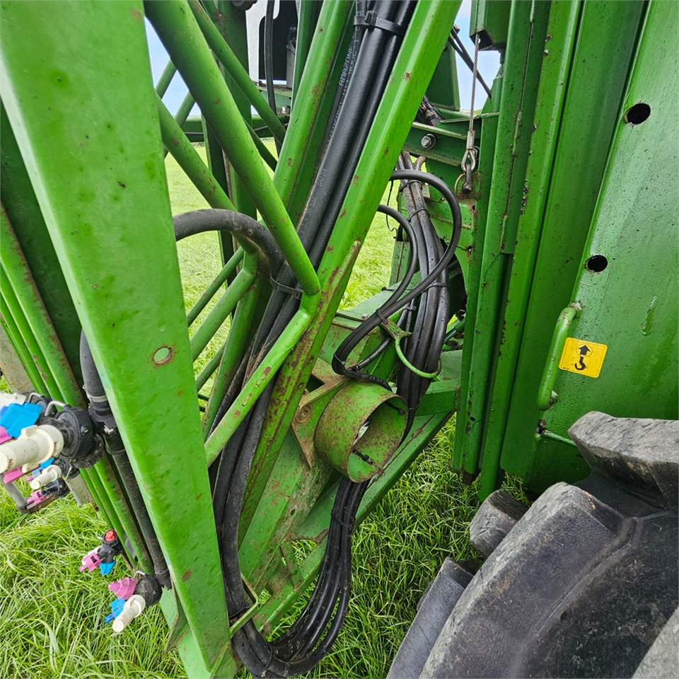 Sprayer Amazone UG 3000 Nova: picture 46 Sprayer Amazone UG 3000 Nova: picture 46