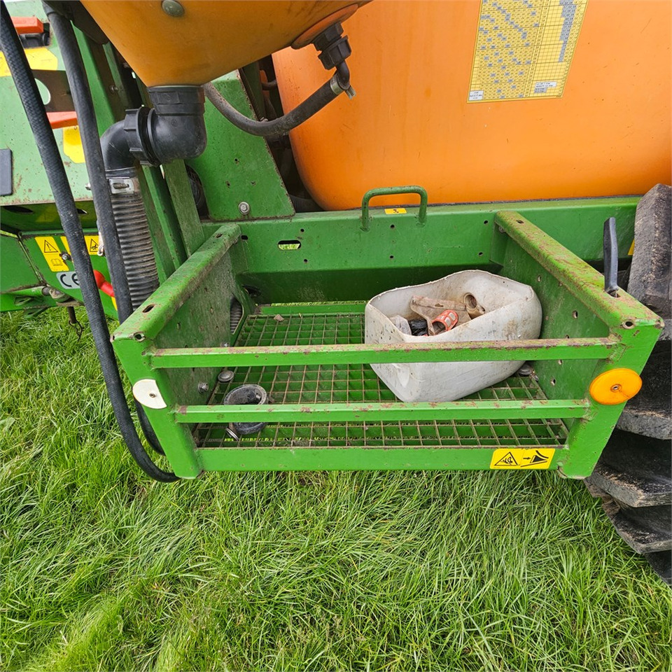 Sprayer Amazone UG 3000 Nova: picture 40 Sprayer Amazone UG 3000 Nova: picture 40