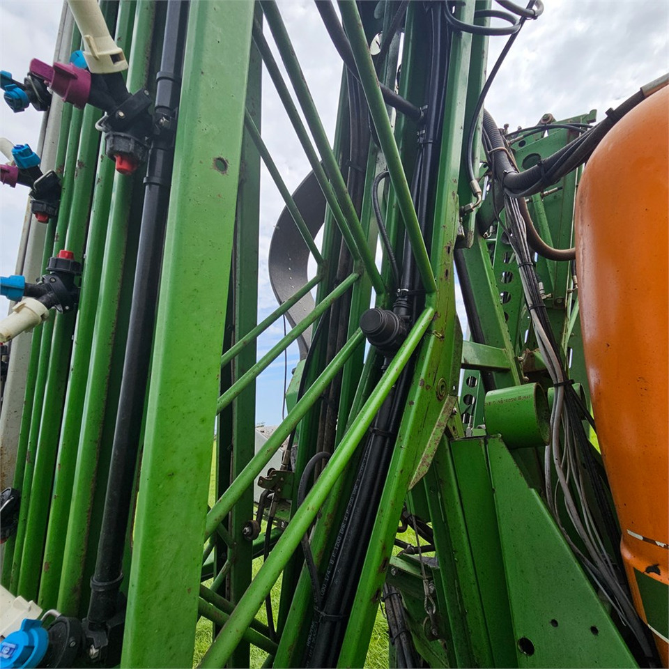 Sprayer Amazone UG 3000 Nova: picture 47 Sprayer Amazone UG 3000 Nova: picture 47