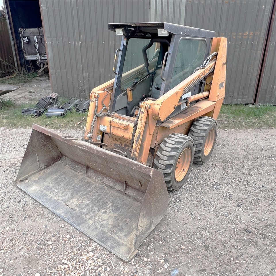 Case 1840 - Skid steer loader: picture 3 Case 1840 - Skid steer loader: picture 3