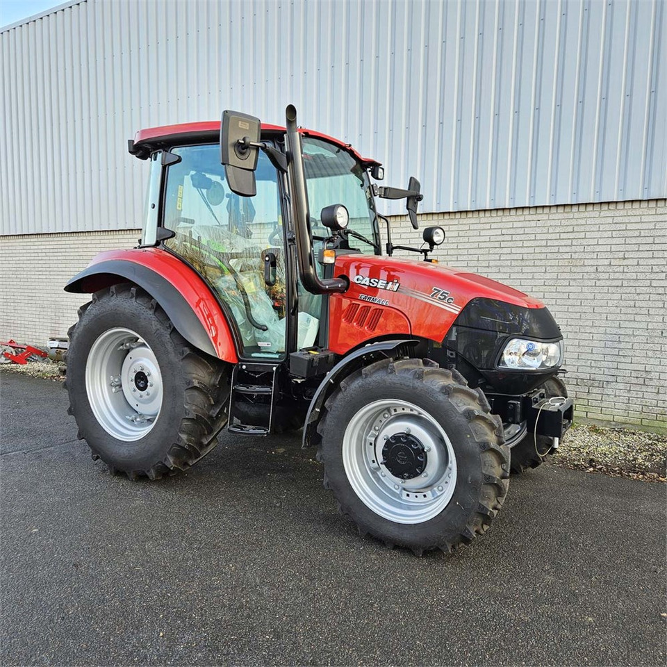 Case 75C Farmall - Farm tractor: picture 1 Case 75C Farmall - Farm tractor: picture 1