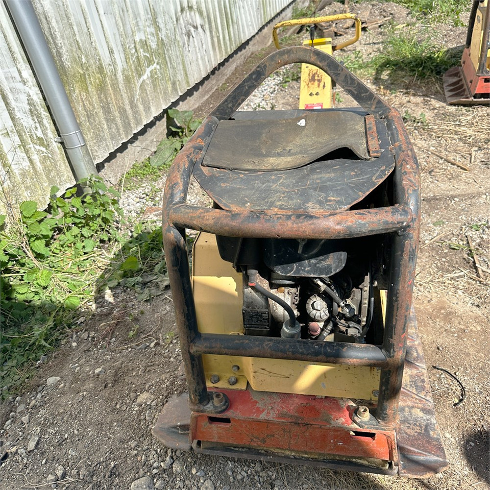 Dynapac LG500 - Vibratory plate: picture 4 Dynapac LG500 - Vibratory plate: picture 4