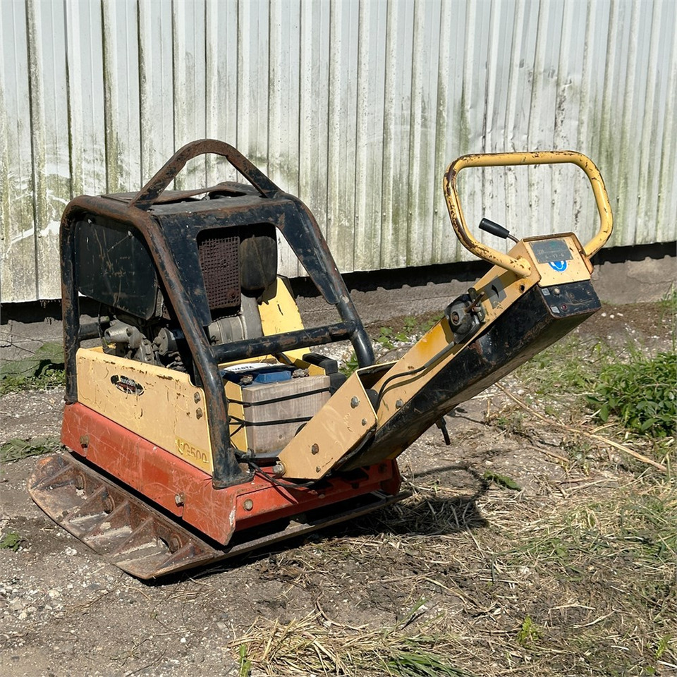Dynapac LG500 - Vibratory plate: picture 1 Dynapac LG500 - Vibratory plate: picture 1