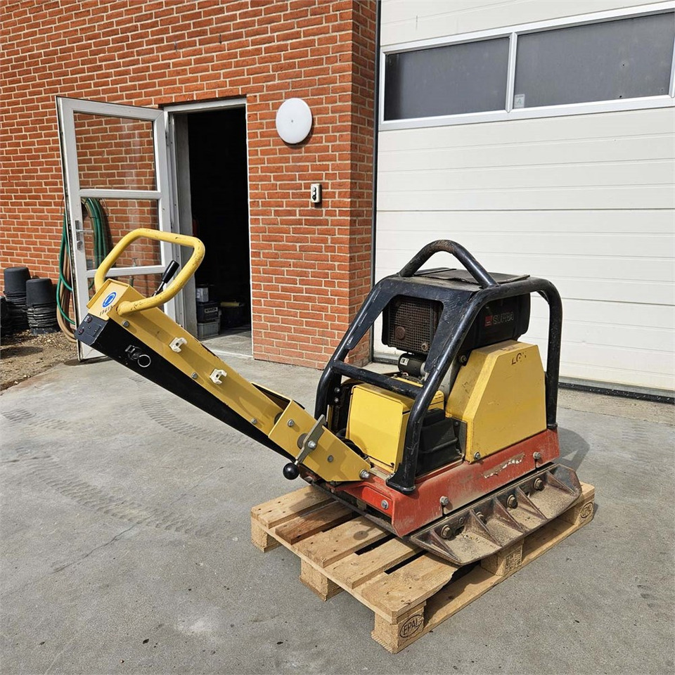 Dynapac LG500 - Vibratory plate: picture 2 Dynapac LG500 - Vibratory plate: picture 2