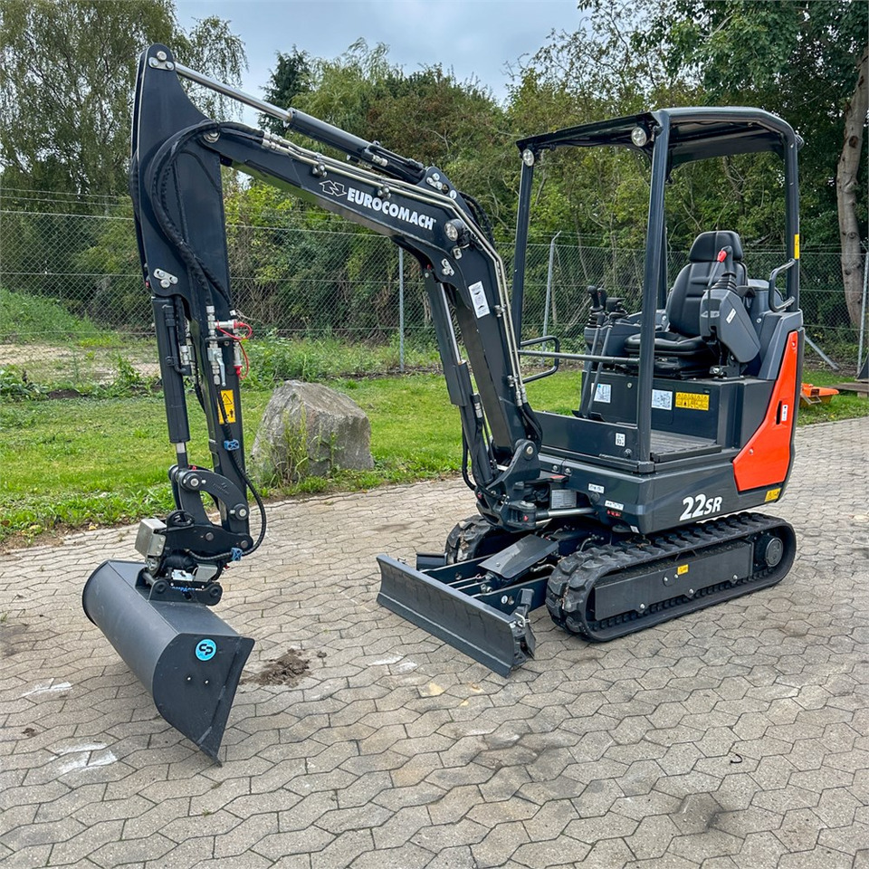 Eurocomach 22SR - Mini excavator: picture 2 Eurocomach 22SR - Mini excavator: picture 2