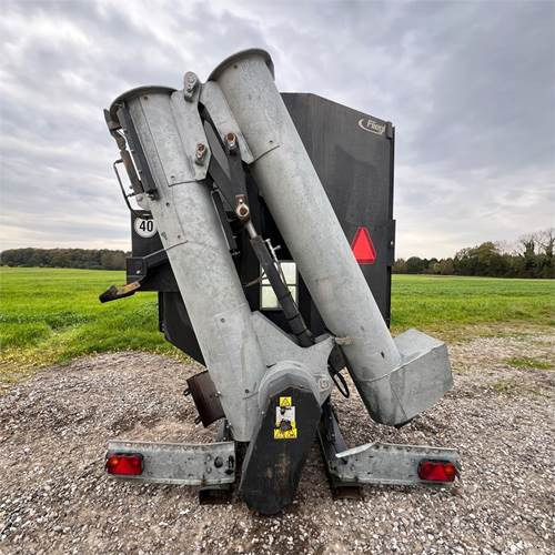 Fliegl ULS 400/500 - Livestock equipment: picture 4 Fliegl ULS 400/500 - Livestock equipment: picture 4