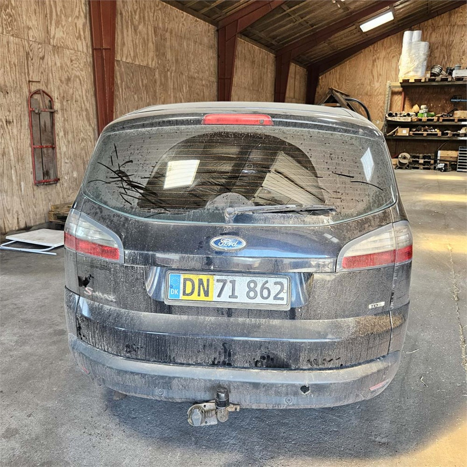 Ford S-Max - SUV: picture 3 Ford S-Max - SUV: picture 3