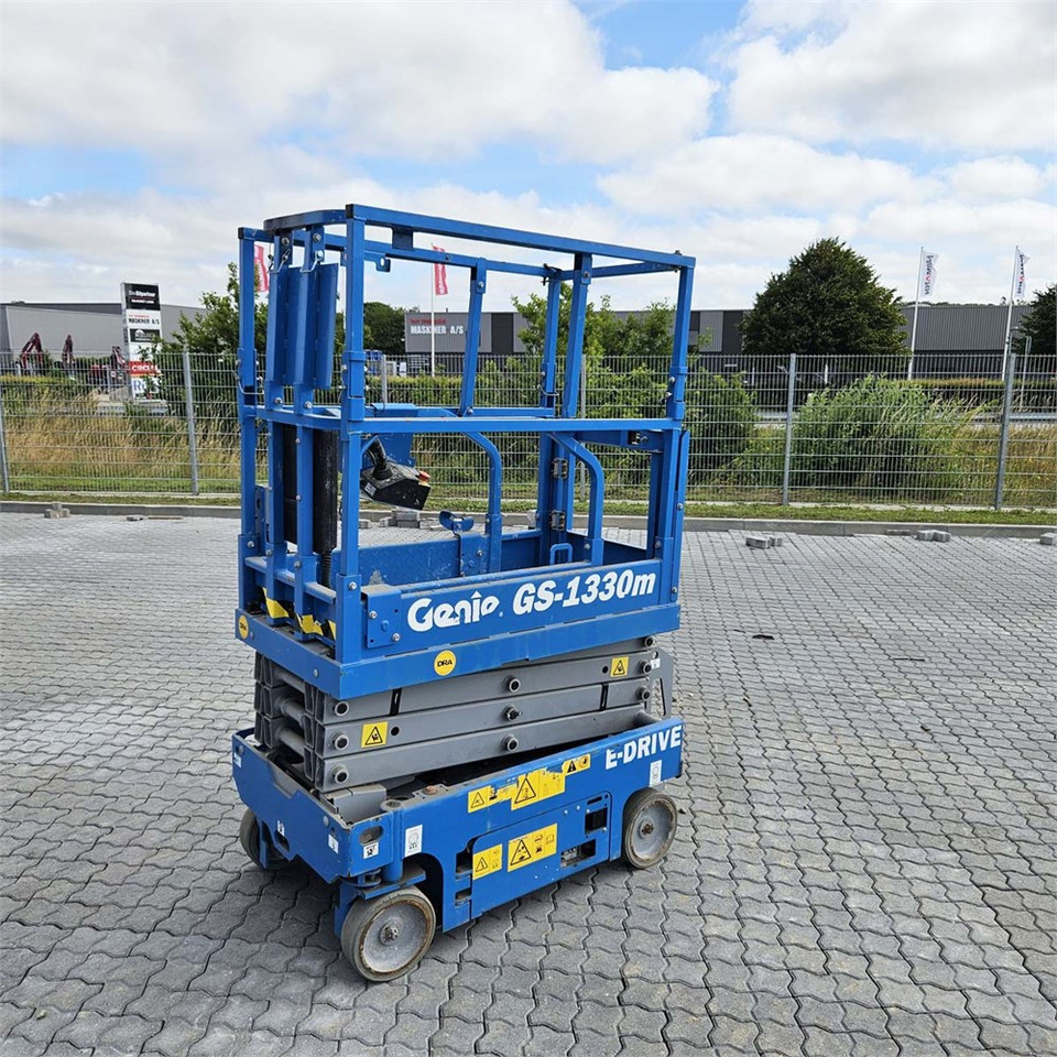 Genie GS-1930 - Scissor lift: picture 1 Genie GS-1930 - Scissor lift: picture 1