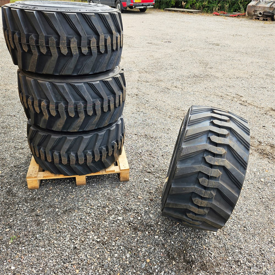 Giant 31X15,5-15 - Wheel and tire package for Construction machinery: picture 2 Giant 31X15,5-15 - Wheel and tire package for Construction machinery: picture 2