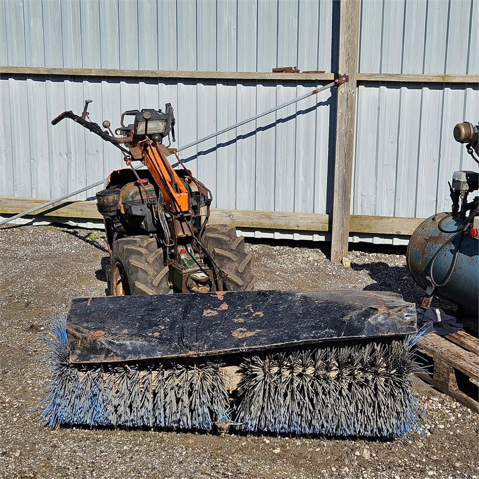 Goldoni L.128 *AB1* - Industrial sweeper: picture 2 Goldoni L.128 *AB1* - Industrial sweeper: picture 2