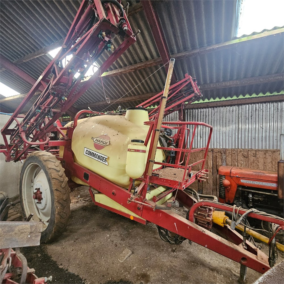 Sprayer Hardi CM2 Commander 2.800 l: picture 7