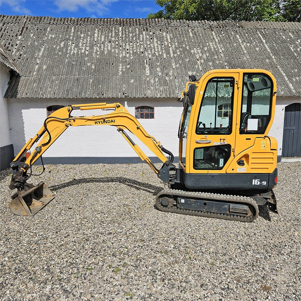 Hyundai Robex 16-9 - Mini excavator: picture 1 Hyundai Robex 16-9 - Mini excavator: picture 1