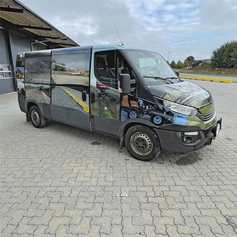 Iveco 35-120 HI Matic - Panel van: picture 1 Iveco 35-120 HI Matic - Panel van: picture 1