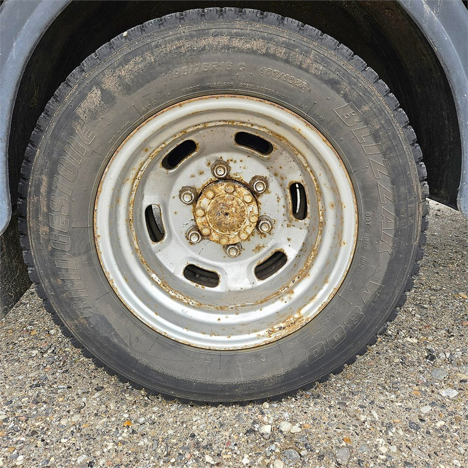 Dropside/ Flatbed truck Iveco Stralis C35: picture 26