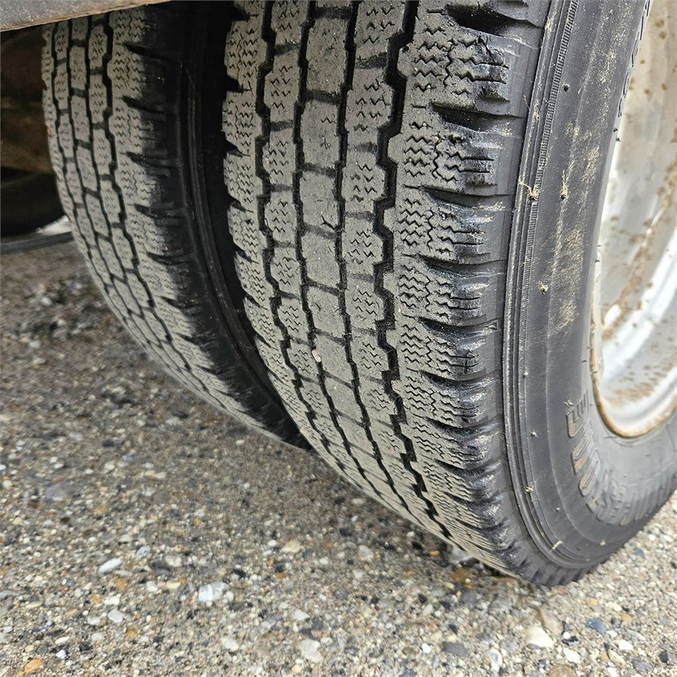 Dropside/ Flatbed truck Iveco Stralis C35: picture 30