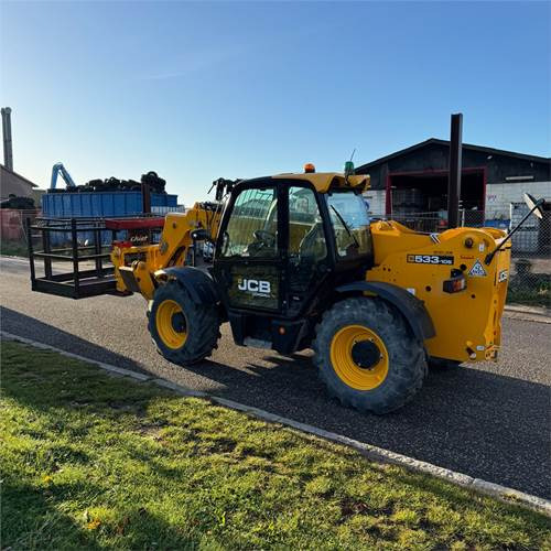 JCB 533-105 - Telescopic handler: picture 2 JCB 533-105 - Telescopic handler: picture 2