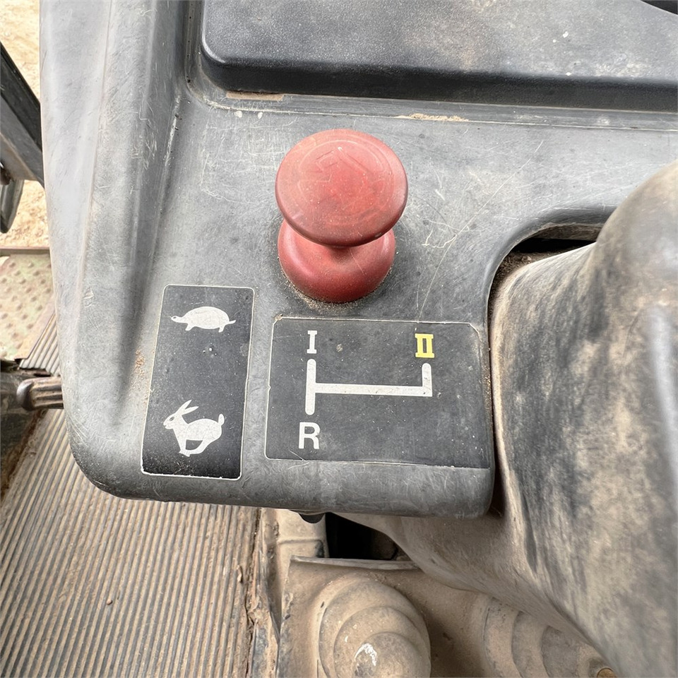 John Deere 2140 leasing John Deere 2140: picture 24 John Deere 2140 leasing John Deere 2140: picture 24