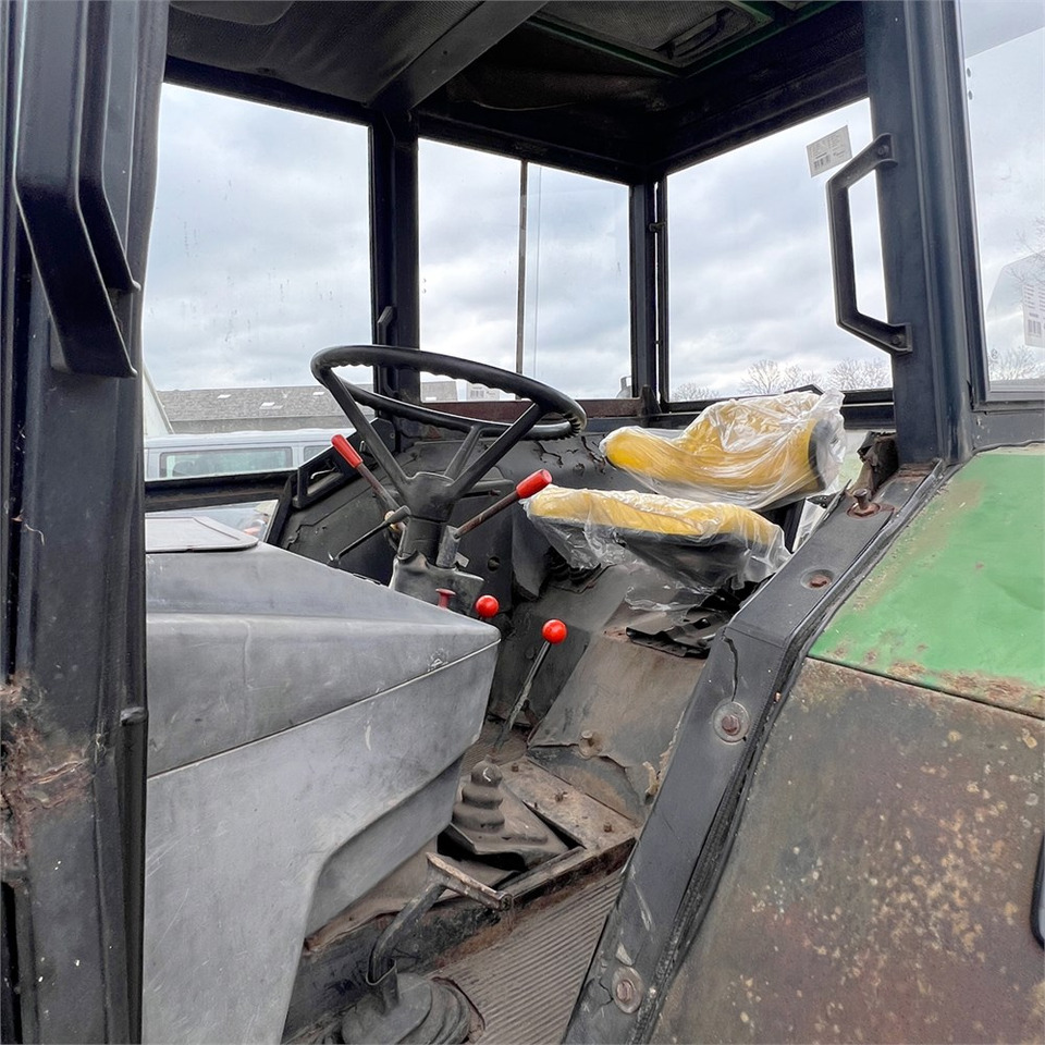 John Deere 2140 leasing John Deere 2140: picture 15 John Deere 2140 leasing John Deere 2140: picture 15