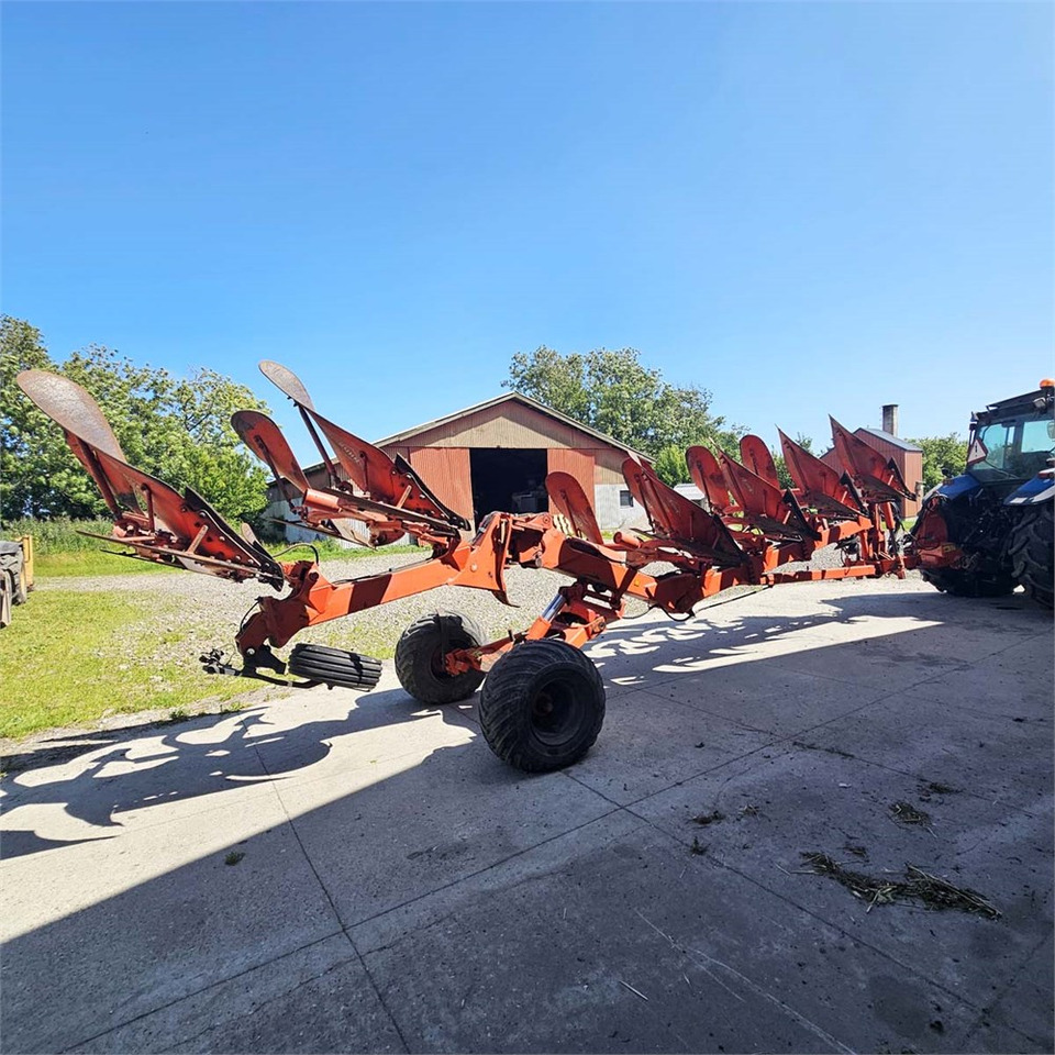 Kuhn SPVM.6F.NSH - Plow: picture 3 Kuhn SPVM.6F.NSH - Plow: picture 3