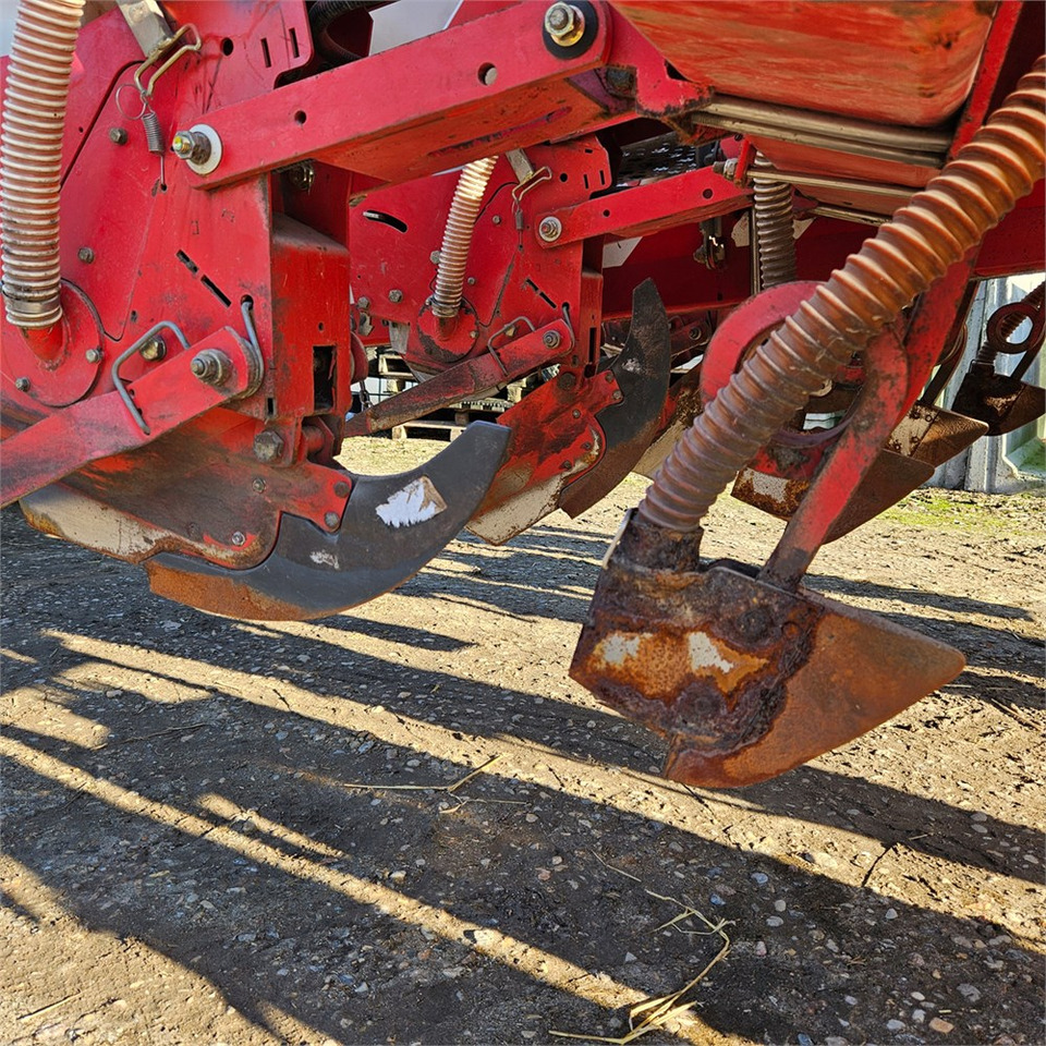 Sowing equipment Kverneland Optima E-drive 8: picture 43 Sowing equipment Kverneland Optima E-drive 8: picture 43