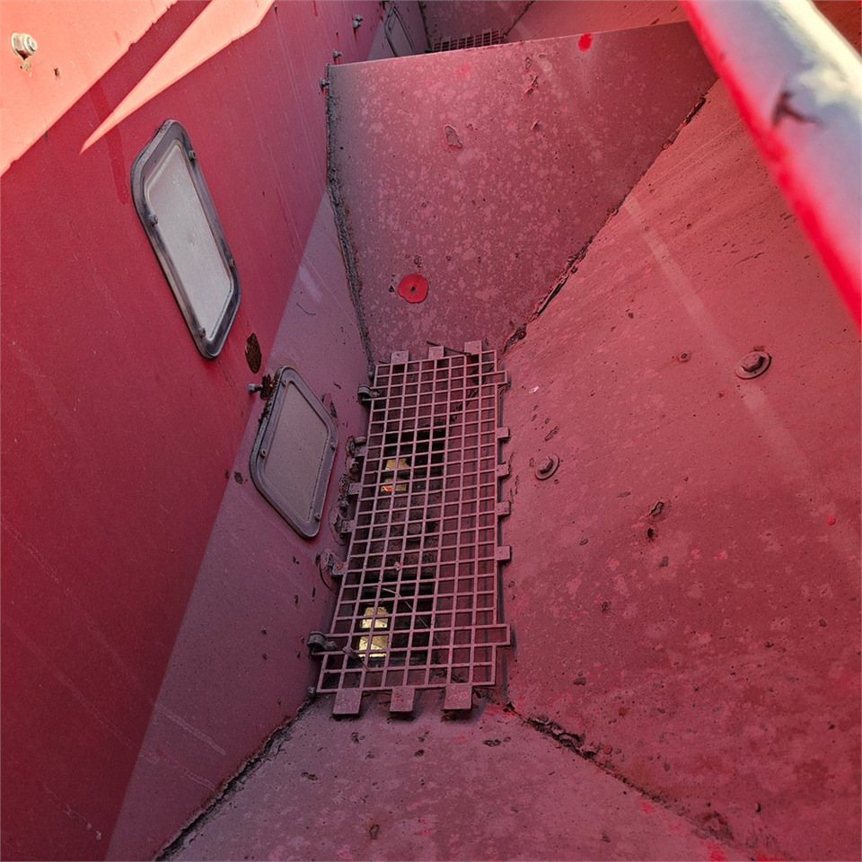 Sowing equipment Kverneland Optima E-drive 8: picture 44 Sowing equipment Kverneland Optima E-drive 8: picture 44