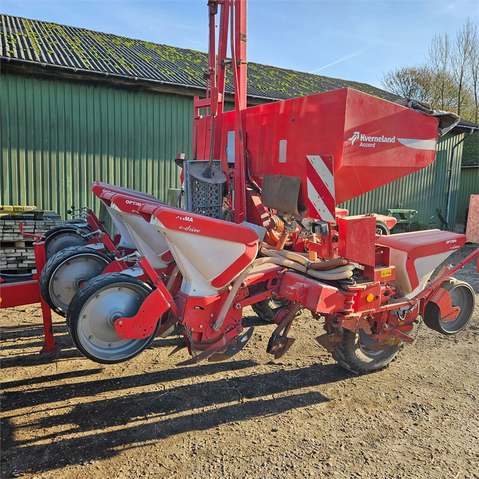 Kverneland Optima E-drive 8 - Sowing equipment: picture 4 Kverneland Optima E-drive 8 - Sowing equipment: picture 4