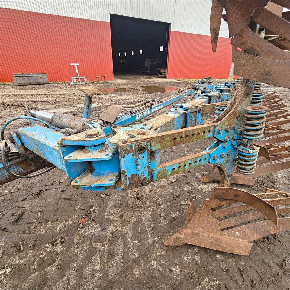 Lemken Vari-Diamant - Plow: picture 4 Lemken Vari-Diamant - Plow: picture 4