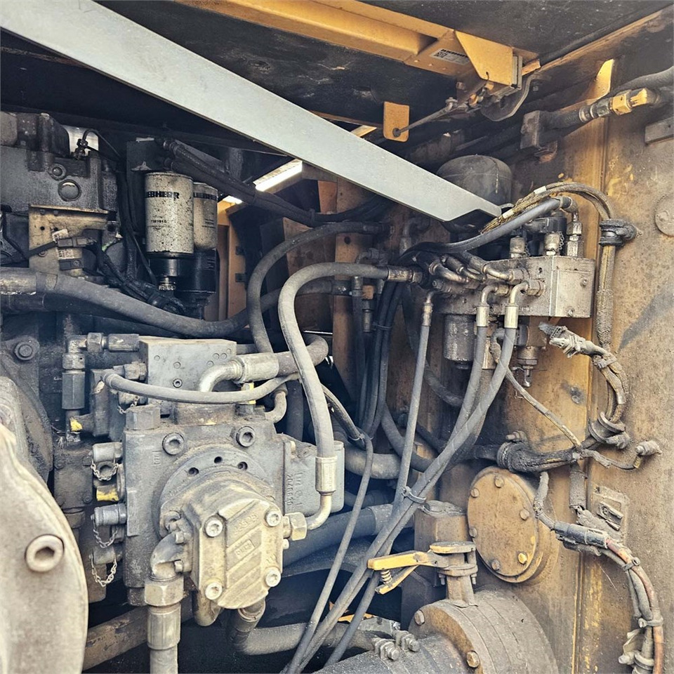 Liebherr R944B HD-SL Litronic leasing Liebherr R944B HD-SL Litronic: picture 36