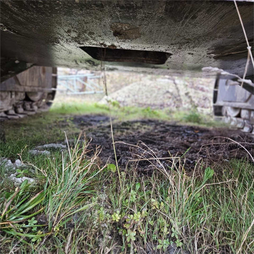 Crawler excavator Liebherr R984: picture 27